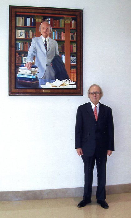 Morris Arnold with his portrait installed in the Federal Courthouse in Little Rock, Arkansas